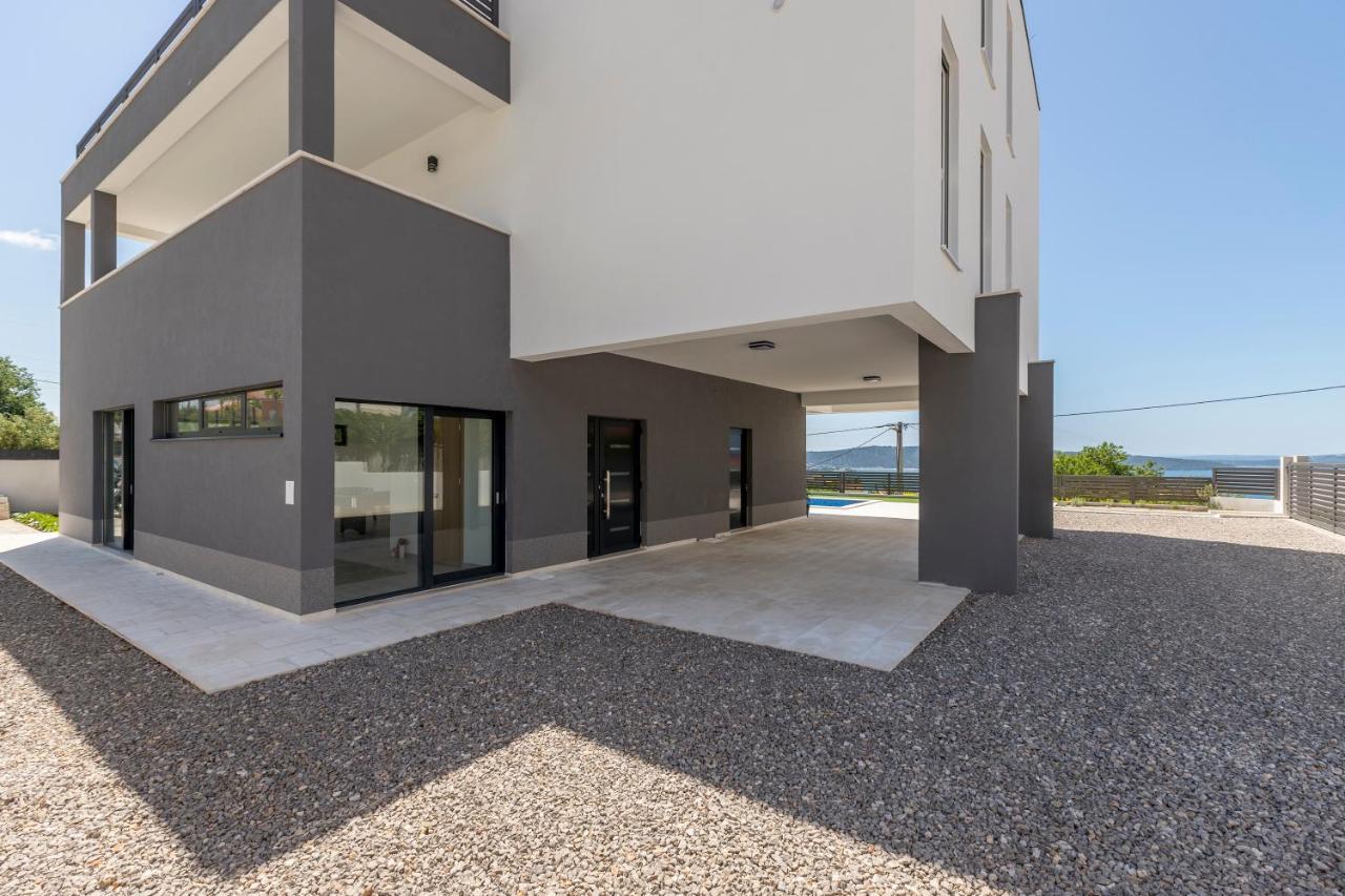 Luxury Villa La Nonna Ana - Heated Pool, Sea View, Near Split Kaštela Buitenkant foto