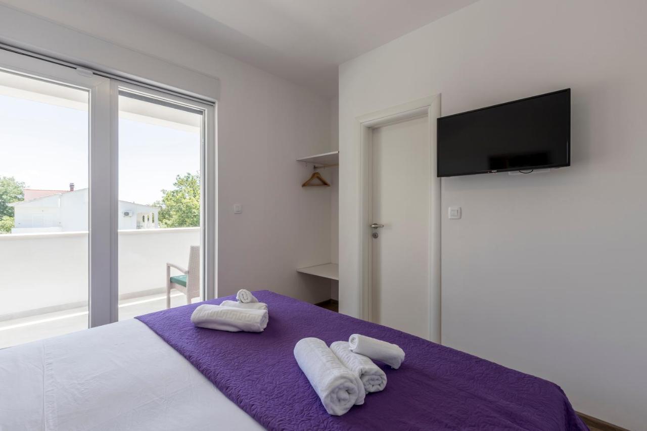 Luxury Villa La Nonna Ana - Heated Pool, Sea View, Near Split Kaštela Buitenkant foto