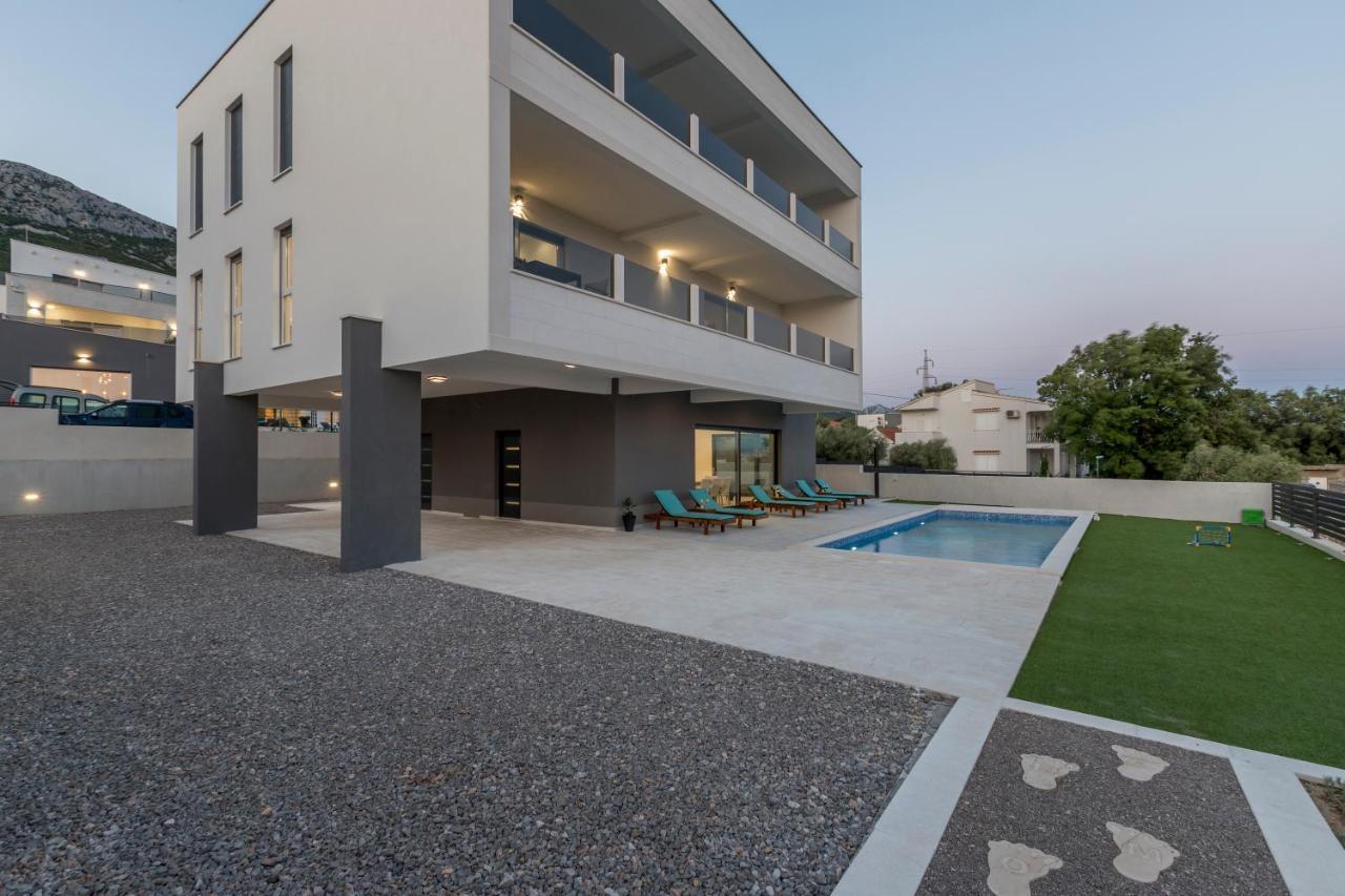 Luxury Villa La Nonna Ana - Heated Pool, Sea View, Near Split Kaštela Buitenkant foto