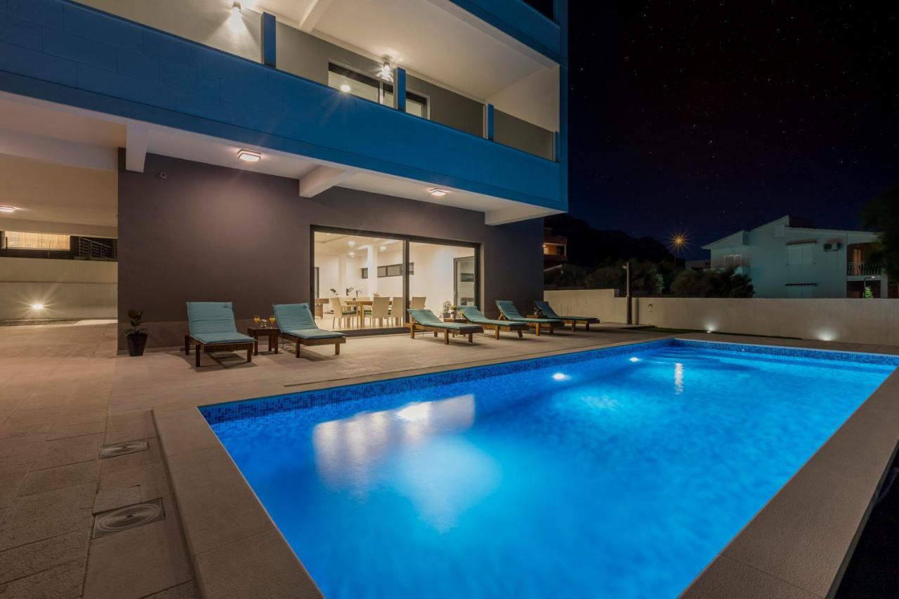 Luxury Villa La Nonna Ana - Heated Pool, Sea View, Near Split Kaštela Buitenkant foto